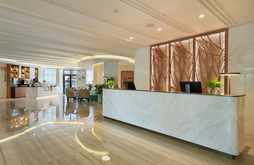 King Room Near Al Jaddaf Dubai 4 Luxury Bookings