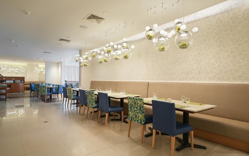 King Room Near Al Jaddaf Dubai 12 Luxury Bookings