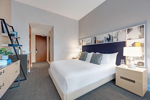 King Room Near Pier 88 NYC 1 Luxury Bookings