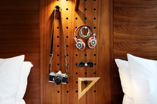 Queen Room Near Oscar Wilde NYC 6 Luxury Bookings