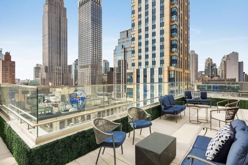 King Room Near Bryant Park NYC 11 Luxury Bookings