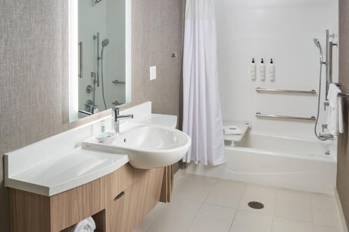 Suite Near The Winter Park Train Station ORL 3 Luxury Bookings