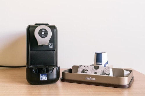 Superior King Room Near Simpson Park MIA 2 Luxury Bookings