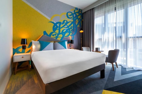Standard Room Near Gold Souq Metro Station 2 Luxury Bookings