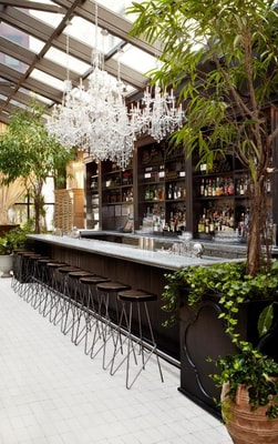 Queen Room Near BDDW NYC 12 Luxury Bookings