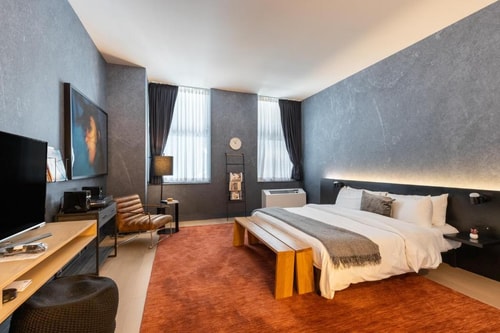 Studio Near Industry Kitchen NYC Luxury Bookings