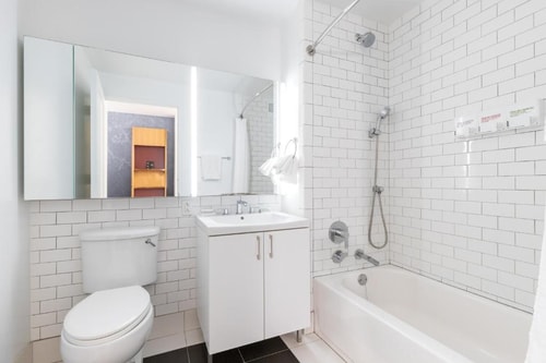 Studio Near Industry Kitchen NYC 1 Luxury Bookings