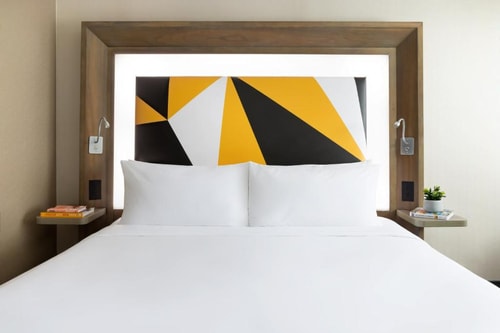 Social City View King Near Beast & Butterflies NYC 1 Luxury Bookings