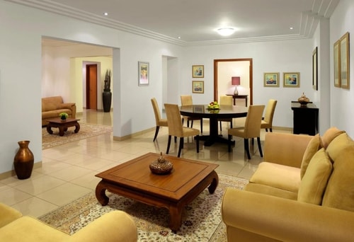 Two Bedroom Apartment Near fashion Club 18 Luxury Bookings