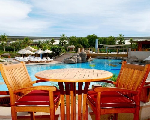 Three Bedroom Apartment Near fashion Club 24 Luxury Bookings