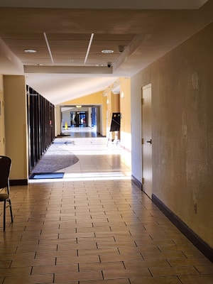 Standard Room Near Machine Gun America ORL 8 Luxury Bookings