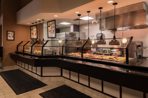 Standard Room Near Machine Gun America ORL 7 Luxury Bookings