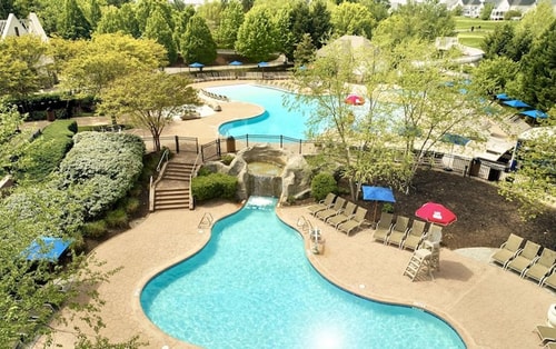 King Room Near Fannys Garden LEES 14 Luxury Bookings