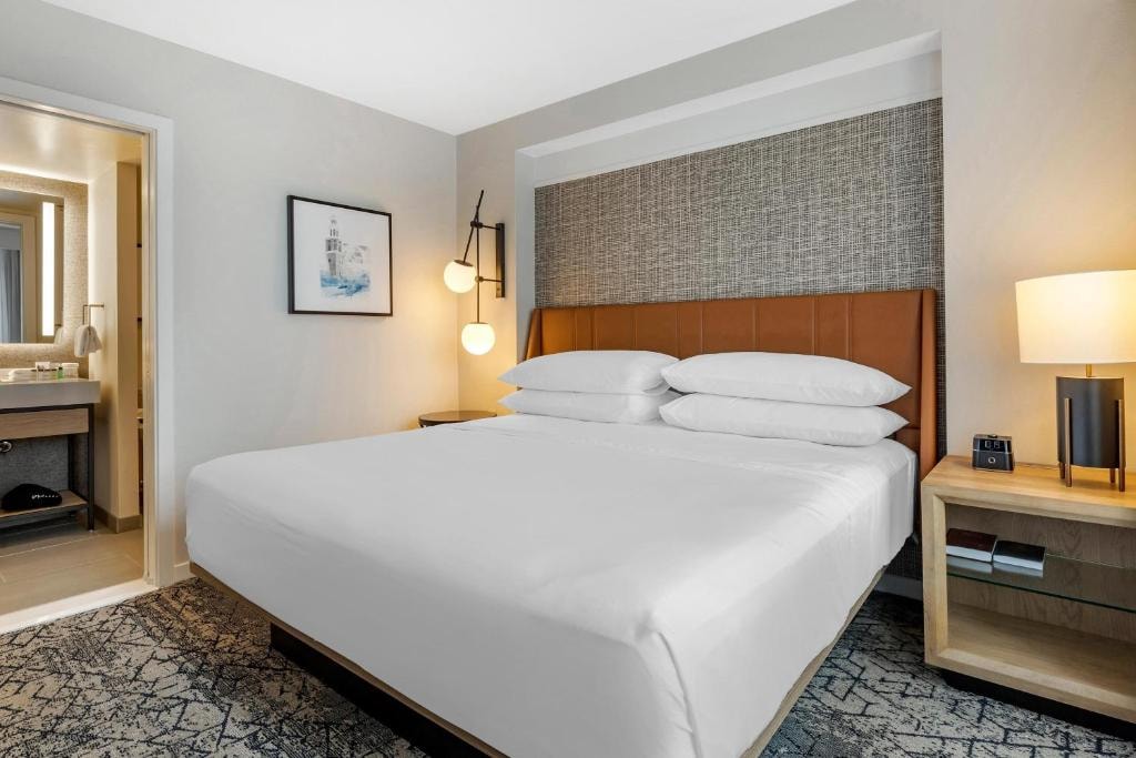 1 Bedroom Suite Near Harris Teeter Pharmacy WDC Luxury Bookings