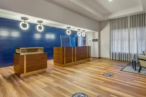 1 Bedroom Suite Near Harris Teeter Pharmacy WDC 10 Luxury Bookings