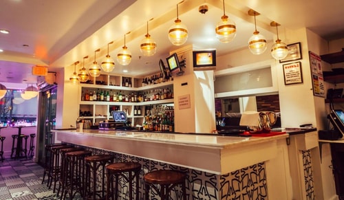 Deluxe Room Near Staples NYC 11 Luxury Bookings