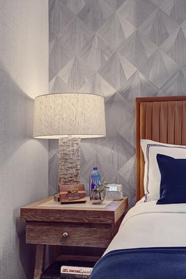 Deluxe Queen Room Near Optima Beauty Supply NYC 3 Luxury Bookings