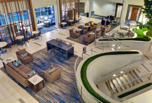 King Room Near Ballys Casino CHI 4 Luxury Bookings