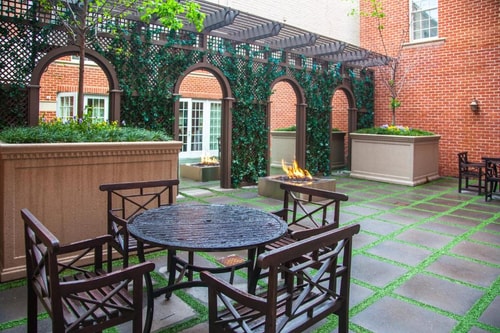 Deluxe Guest Room Near King Street Garden Park WDC 12 Luxury Bookings