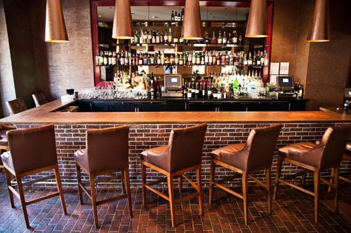 Deluxe Guest Room Near King Street Garden Park WDC 9 Luxury Bookings