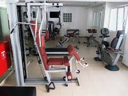 Standard Queen Room Near Huas Accupuncture CHI 14 Luxury Bookings