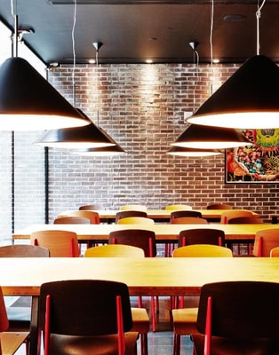 King Room Near Wondee Siam NYC 6 Luxury Bookings