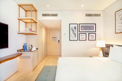 Premier Room Sea View Near Corniche Beach Luxury Bookings