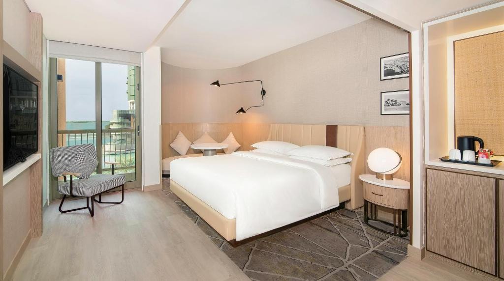 Classic Room Resort View Near Formal Park Luxury Bookings