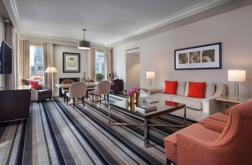 Deluxe Double Room Near NAYA NYC 8 Luxury Bookings