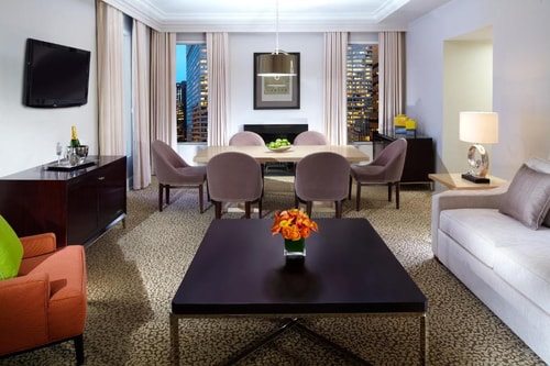 Deluxe Double Room Near NAYA NYC 9 Luxury Bookings