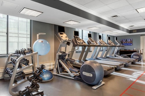 Deluxe Double Room Near NAYA NYC 14 Luxury Bookings