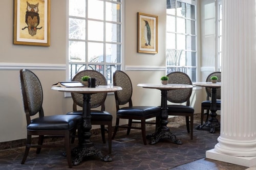 Executive King Room Near Little Village Cafe CHI 8 Luxury Bookings