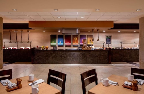 King Room Near Potomac Garden WDC 11 Luxury Bookings