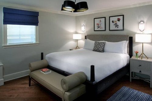 Guest Room Near Friendship Firehouse WDC Luxury Bookings