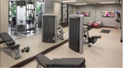 King Room Near Crystal City Metro WDC 14 Luxury Bookings