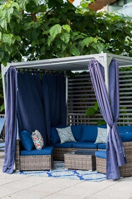 King Room Near Livingwell Health Club Ada WDC 11 Luxury Bookings