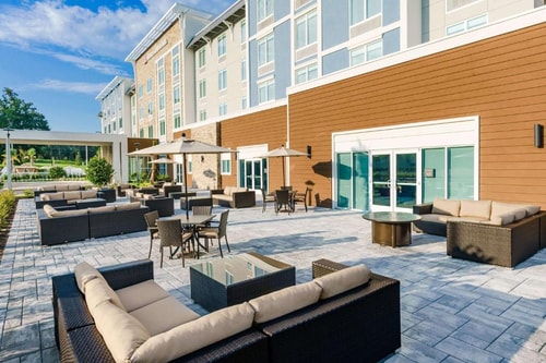 King Room Near Kit Land Nelson Park ORL 12 Luxury Bookings