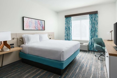King Room Near Kit Land Nelson Park ORL Luxury Bookings