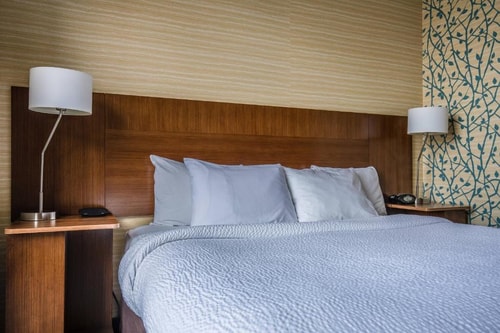 King Room Near Ema Restaurant CHI 1 Luxury Bookings