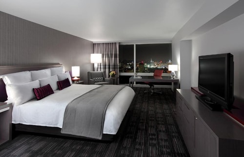 Standard King Near Dolby Theatre LA Luxury Bookings