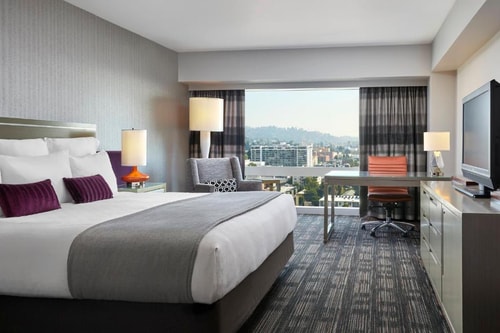 Standard King Near Dolby Theatre LA 1 Luxury Bookings