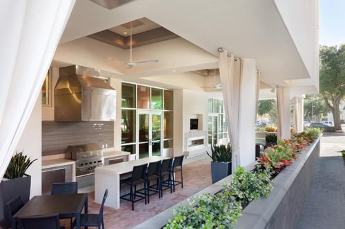 1 Bedroom King Suite Near Park Lake ORL 11 Luxury Bookings