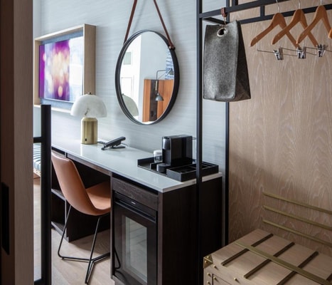 King Room Near Atria Books NYC 9 Luxury Bookings