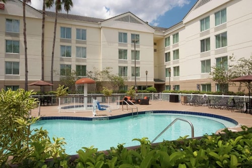 King Room Near Airport Lakes Park ORL 14 Luxury Bookings