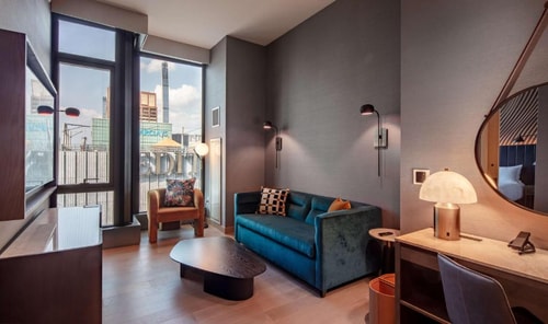 King Room Near Atria Books NYC 13 Luxury Bookings