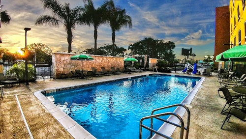 King Room Near Nike Factory Store ORL 12 Luxury Bookings