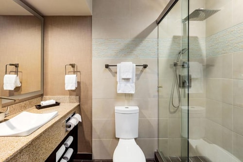 Deluxe Double Room Near Grammy Museum LA 1 Luxury Bookings