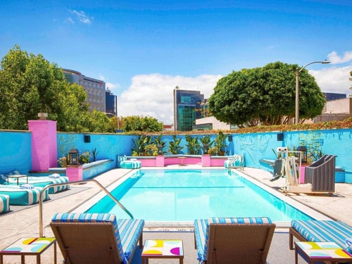Superior Room Near Beverly Center Los Angeles LA 14 Luxury Bookings