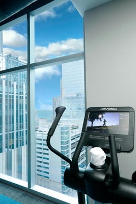 King Room Near CASA  School of the Arts CHI 13 Luxury Bookings