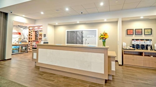 Executive King Room NearTobey Prinz Beach Park CHI 10 Luxury Bookings
